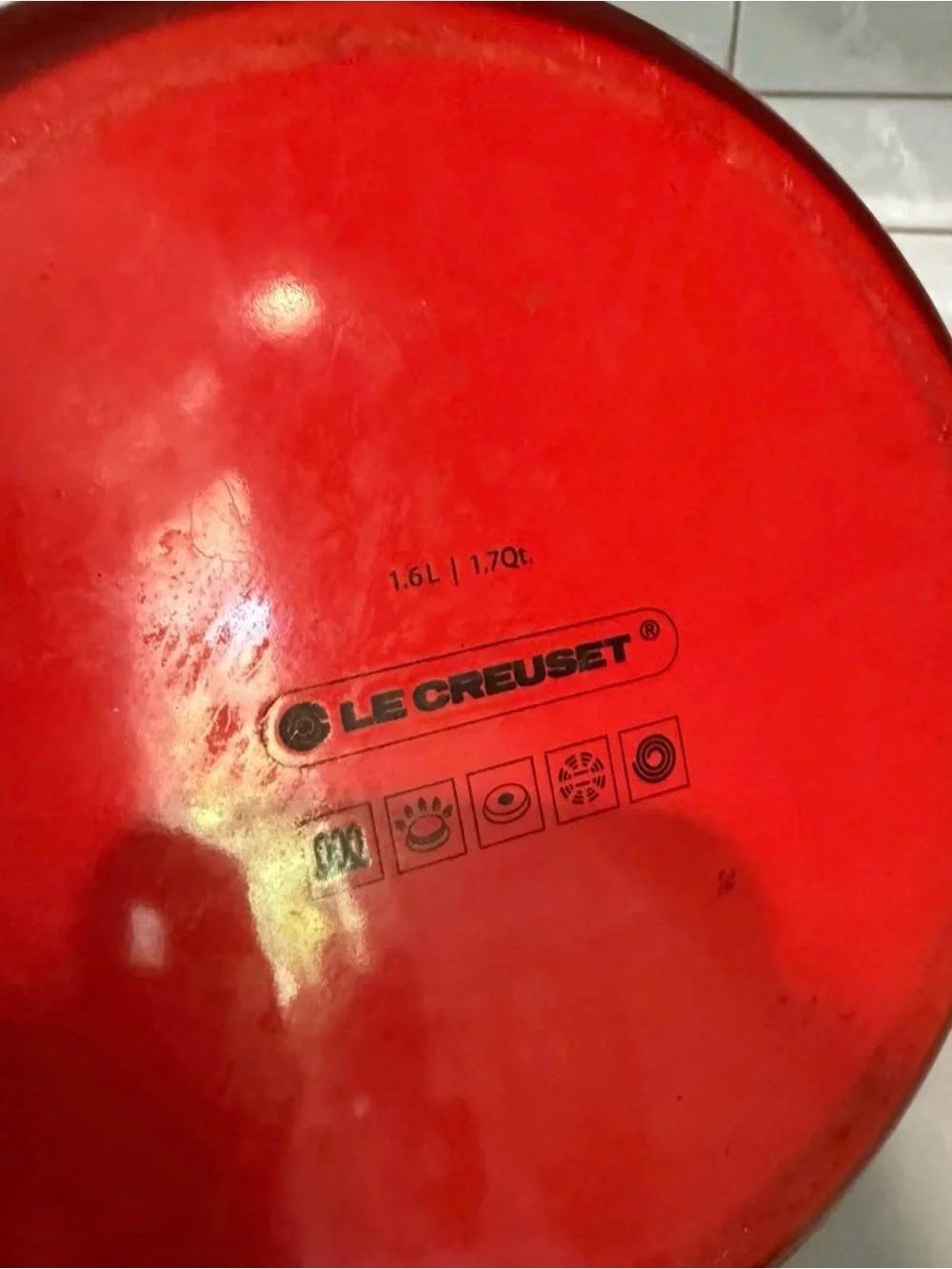 Le cruset red Stovetop Whistling Kettle with Black Handle